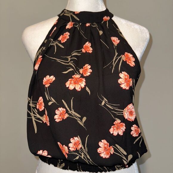 SIENNA SKY BLACK with Flowers. Cinched at Waist Collar Buttons at Back NWT - Picture 3 of 10